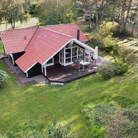 Holiday home Gorgeous In With Sauna *