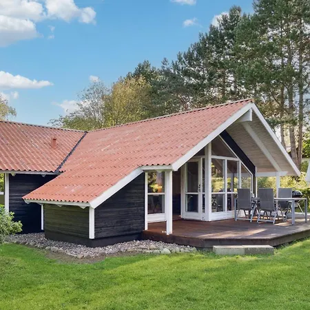Holiday home Gorgeous In With Sauna